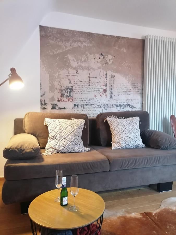 Stilvolle Wohnung Direkt In Der City Würzburg Esterno foto